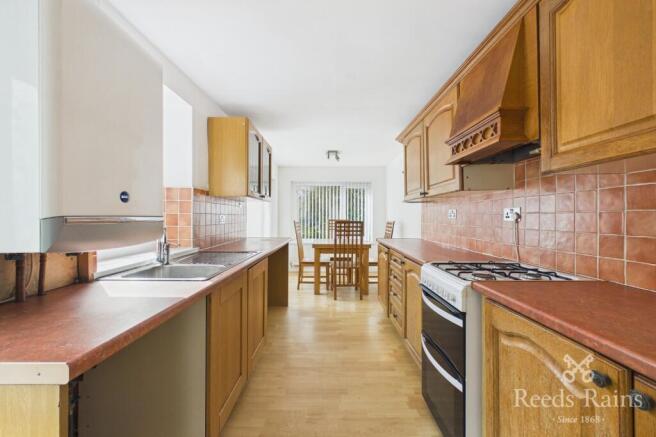 2 bed Terraced for sale Image 6