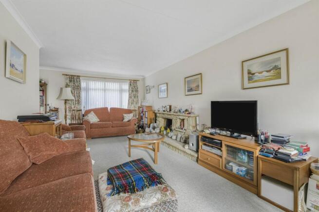 Living/Dining Room