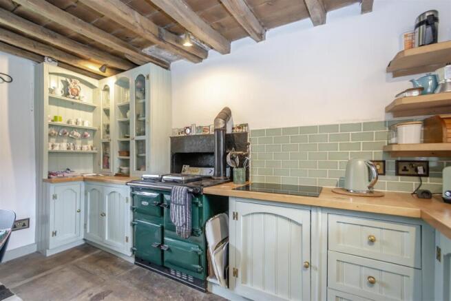 3 bed Detached for sale Image 5