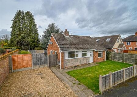 2 Mayfield Road, Albrighton, Wolverhampton