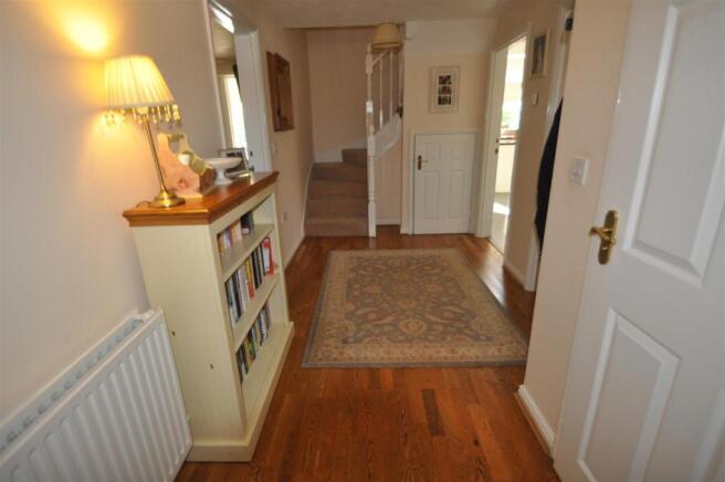 RogersWay23-Hallway.