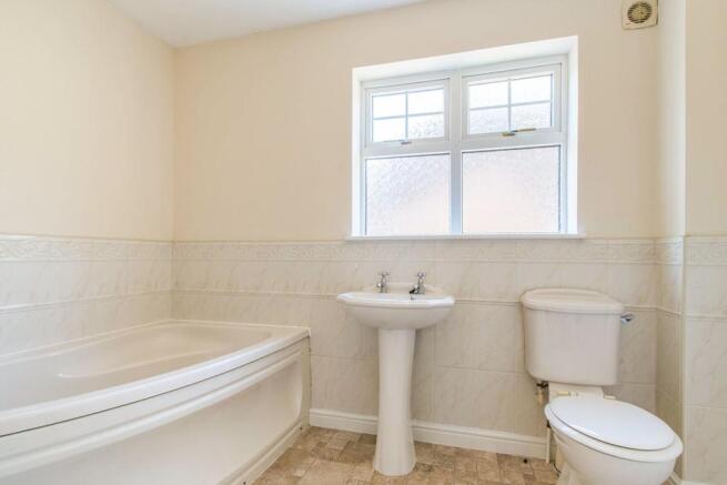 Family Bathroom/WC