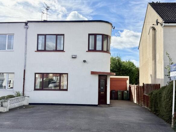 3-bed semi-detached on Harborough Road, Oadby, Leicestershire, £280,000