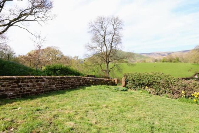 Front Garden & Outlook