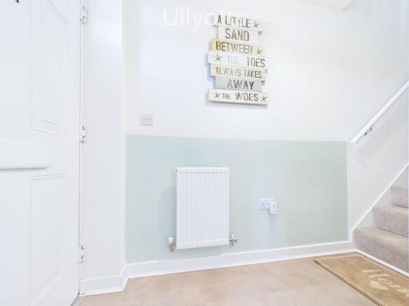 5 bed Semi-Detached for sale Image 4