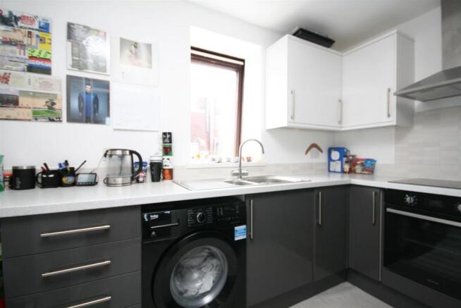 Kitchen.JPG