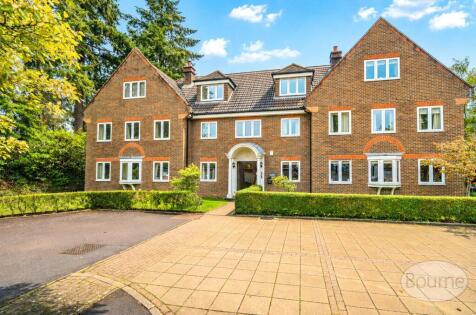 Frensham Road, Farnham, Surrey, GU9