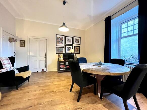 Dining kitchen