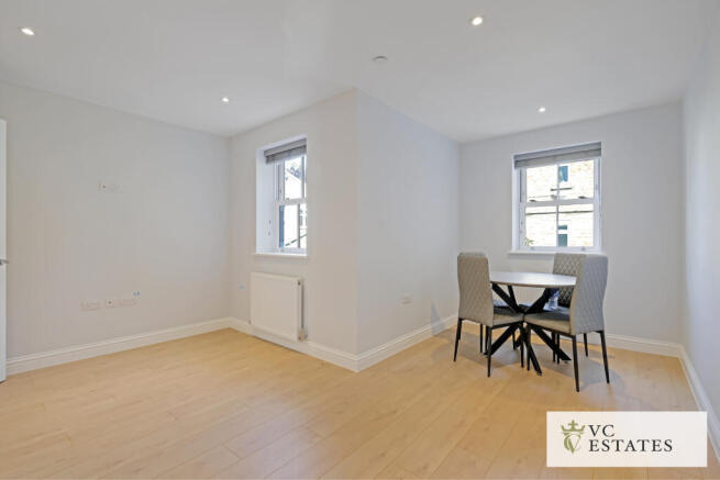VC_Est- Flat 2, 140 Chatsworth Road, London, E5 0L