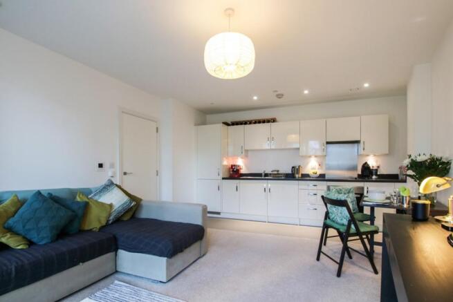 Lounge / Kitchen