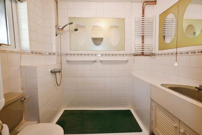 Photo 11