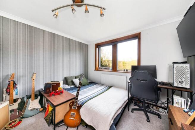 4 bed Detached for sale Image 7