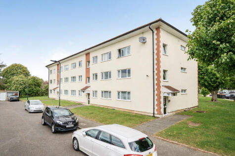 Byron Way, Northolt