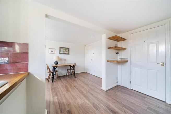 Kitchen/dining area