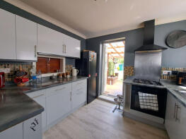 25, Middlebere Crescent, Poole BH16 5BG