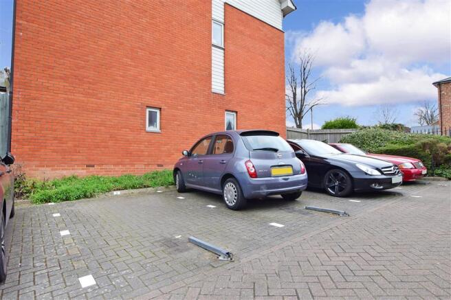 Driveway/Parking
