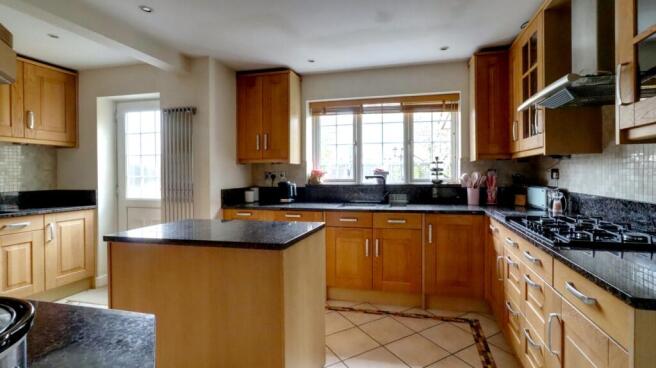 Kitchen 3