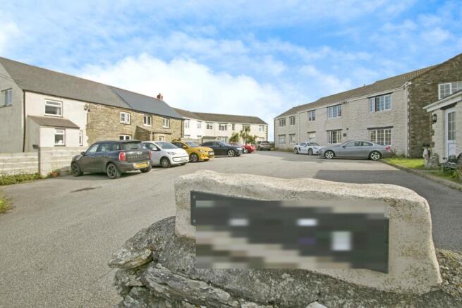 Trevarrian Court