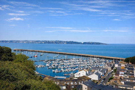 Garlic Rea, Brixham