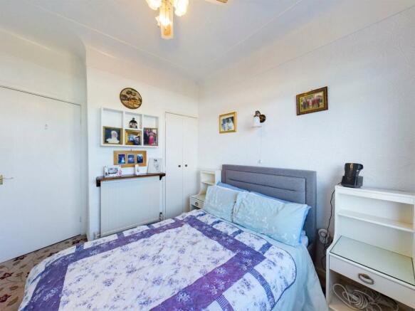 Bedroom 2 (Double)