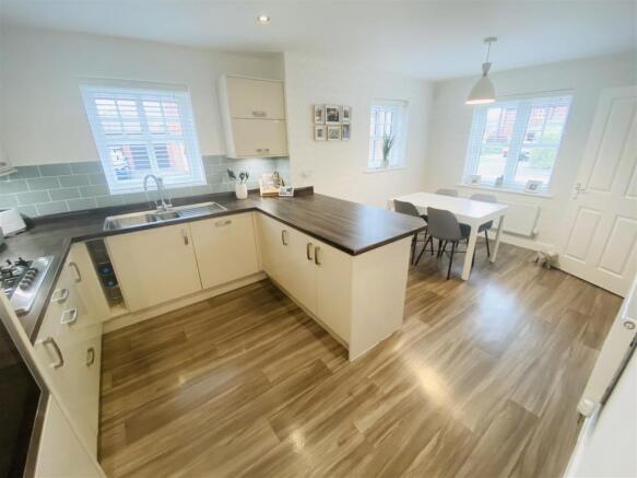 Kitchen Diner