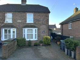 2, Franklin Cottages, St Johns Road, Haywards Heath RH16 4EH