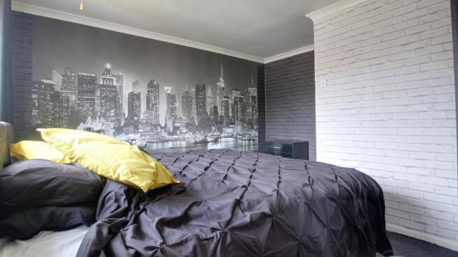 Bedroom 2 (Double)