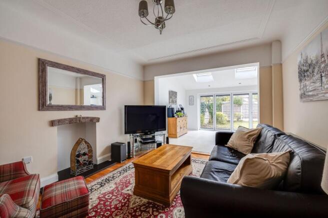 Photo 3
