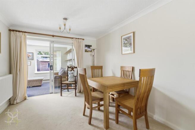 French Close, Pershore photo 4