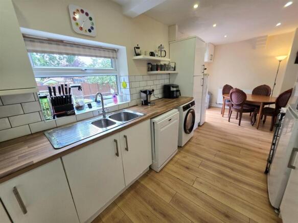 Dining Kitchen