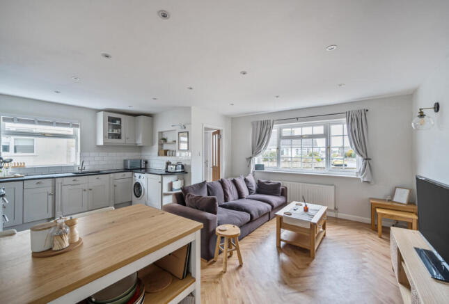 1393795-11-6968bd...