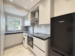 13, Eton Avenue, Hounslow TW5 0HB