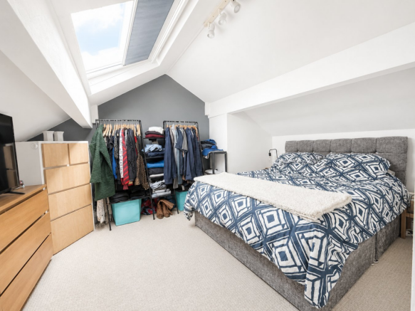 3 bed Semi-Detached for sale Image 5