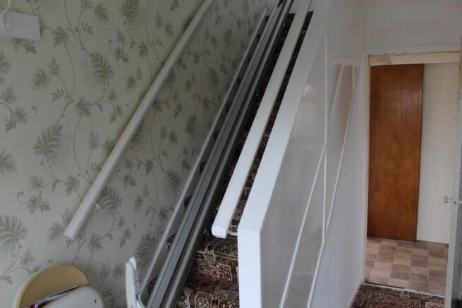 ENTRANCE HALL/STA...