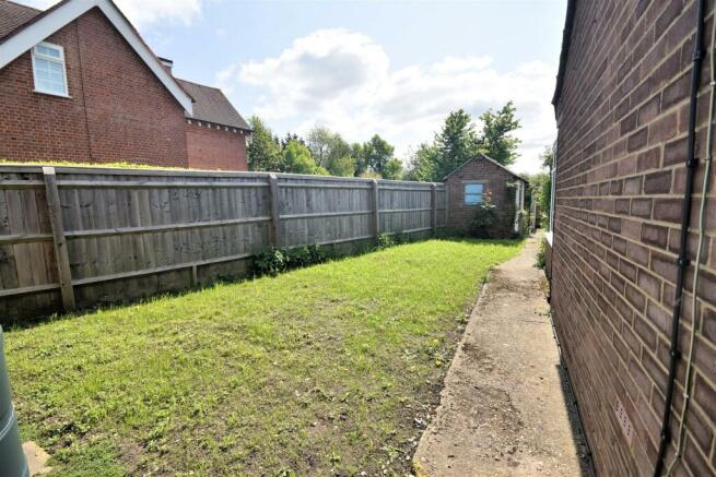 NEW Side Garden.jpg