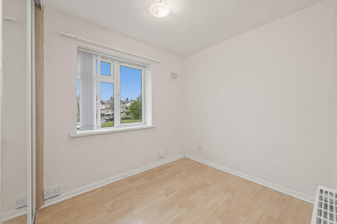 3 bed Semi-Detached for sale Image 10