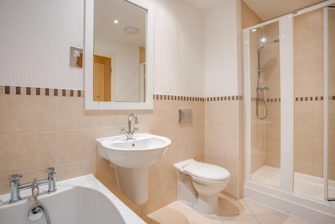 Ensuite