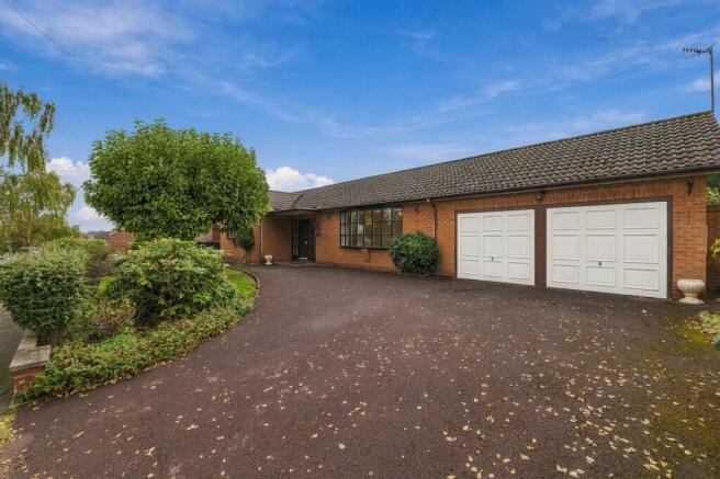 Thoresby Road, Bramcote, NG9 photo 2