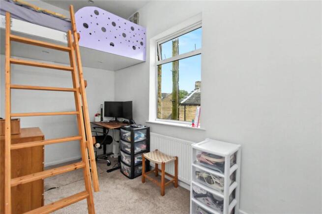 3 bed Terraced for sale Image 7
