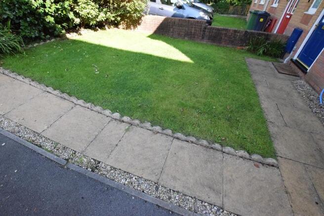 Entrance & Front Garden