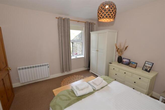 3 bed Cottage for sale Image 11
