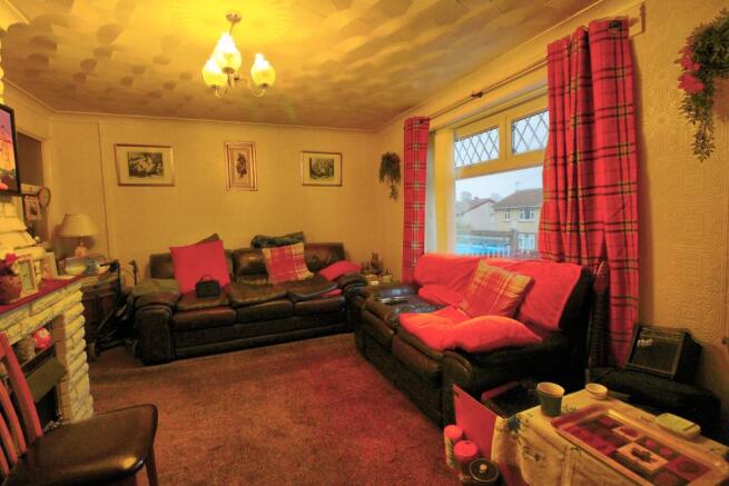 IMG_9912_3_4_Interior 4