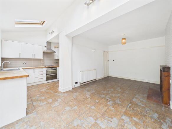 Dining Room/Kitchen