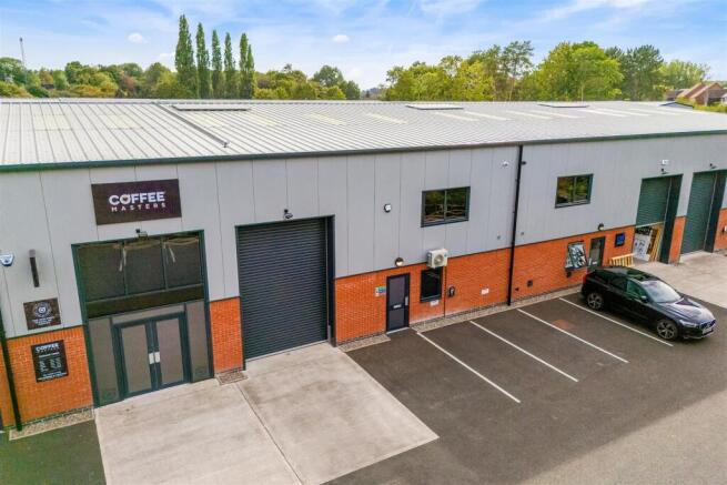 D2, D3, D7 & D8 Salwarpe Business Park 2550-14.jpg