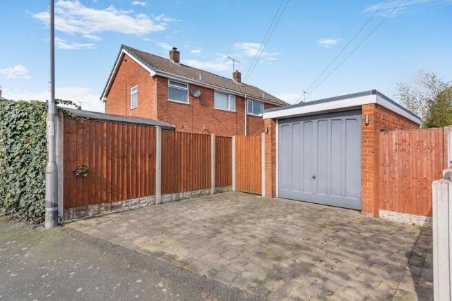 Driveway & garage