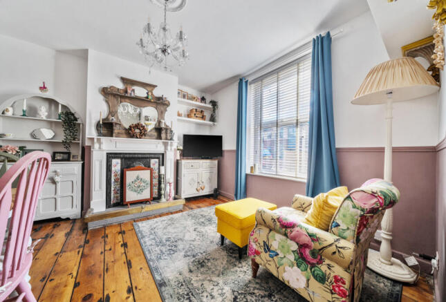 1409516-6-6983584...