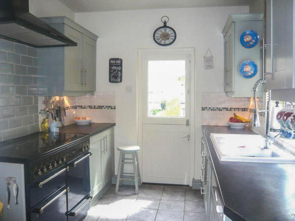 Photo 5
