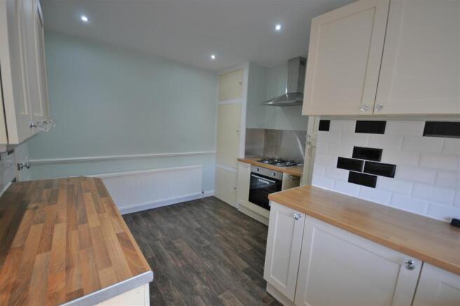Dining kitchen