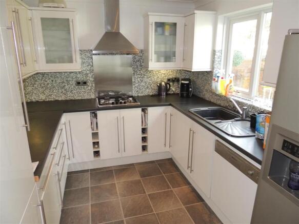 facproperties.co.uk-estate-agent-estate-agents-par