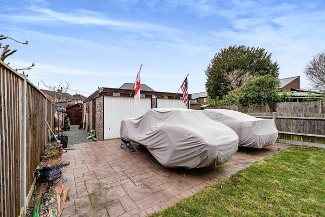Double Garage